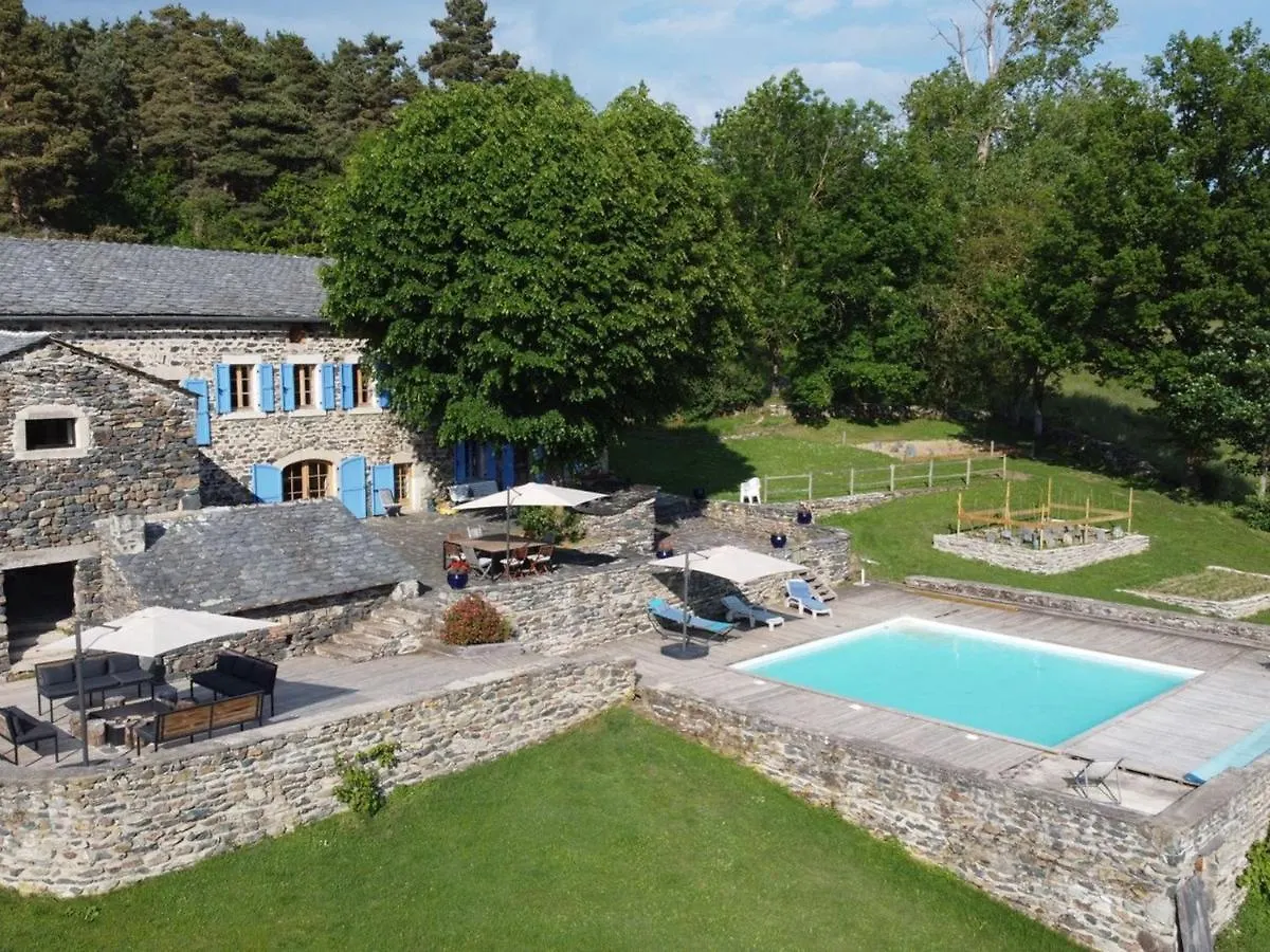 Sejour Champetre : Magnifique Ferme Rehabilitee Avec Piscine, Terrasses Et Confort Moderne A St Etienne Lardeyrol - Fr-1-582-389 Saint-Etienne-Lardeyrol