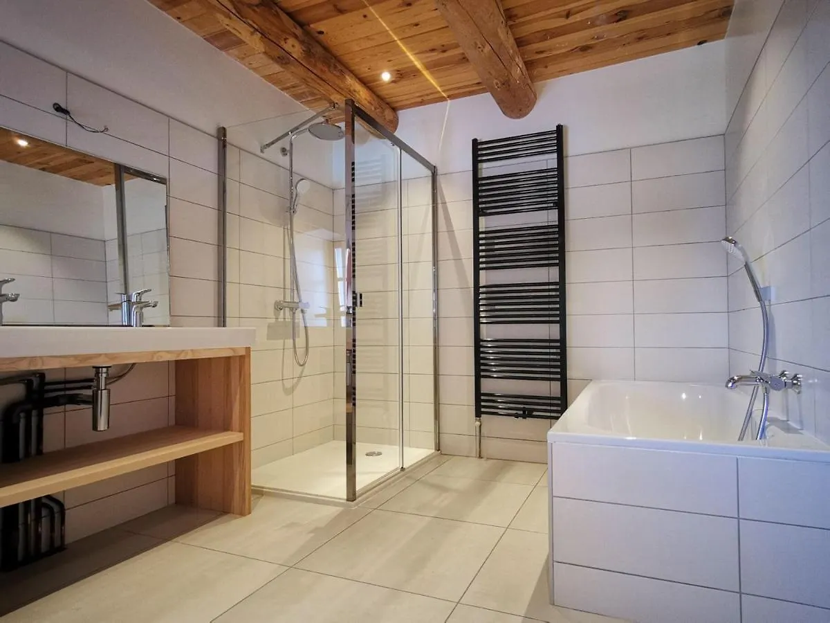 Bed & Breakfast Sejour Champetre : Magnifique Ferme Rehabilitee Avec Piscine, Terrasses Et Confort Moderne A St Etienne Lardeyrol - Fr-1-582-389 Saint-Etienne-Lardeyrol