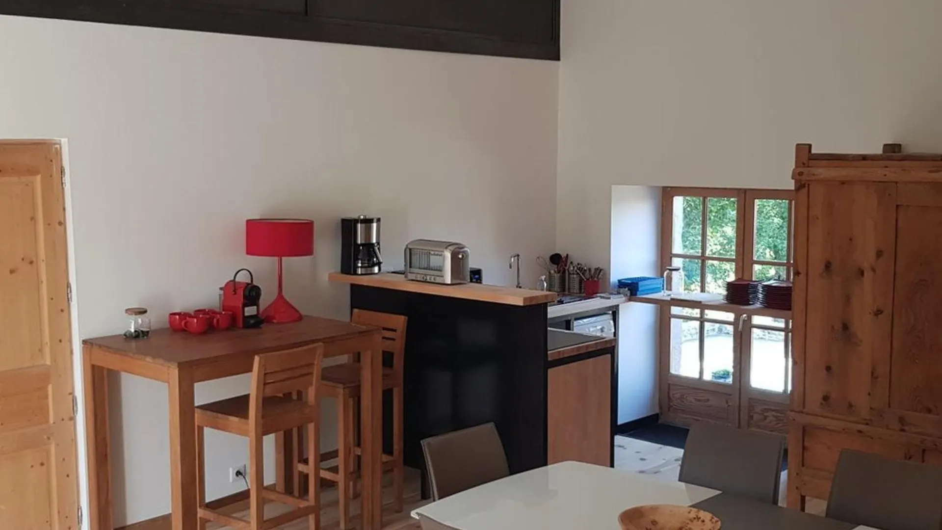 Bed & Breakfast Sejour Champetre : Magnifique Ferme Rehabilitee Avec Piscine, Terrasses Et Confort Moderne A St Etienne Lardeyrol - Fr-1-582-389 Saint-Etienne-Lardeyrol
